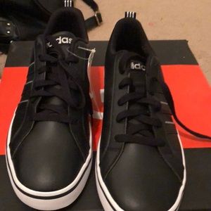 Adidas black size10